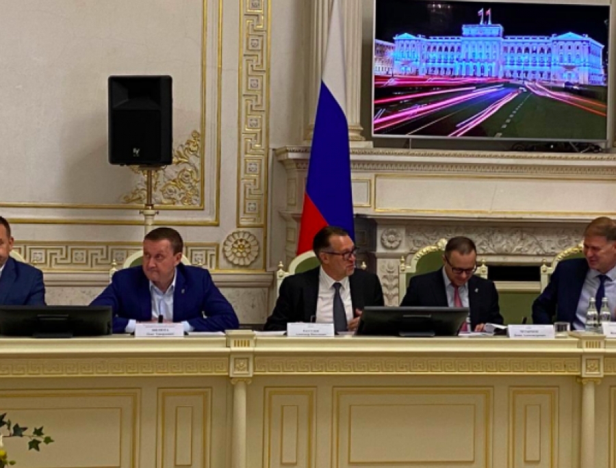 Коммунист Александр Рассудов принял участие в составе обновленного  Комитета по законодательству